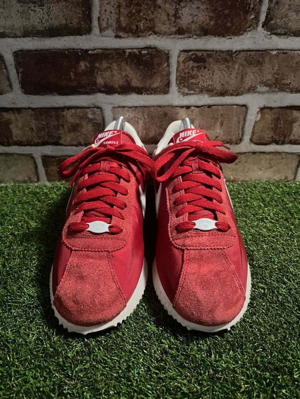 Nike - Picture 2 of 6